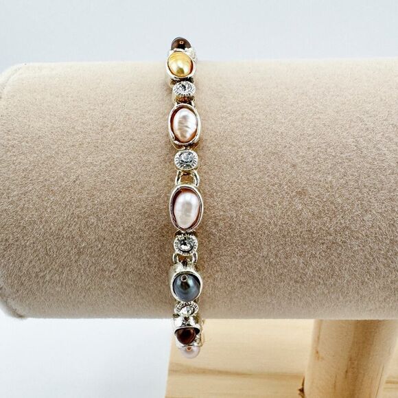 Vintage Pearl & Rhinestone Tennis Bracelet Timeless Glamour Retro Neutral - Picture 4 of 9